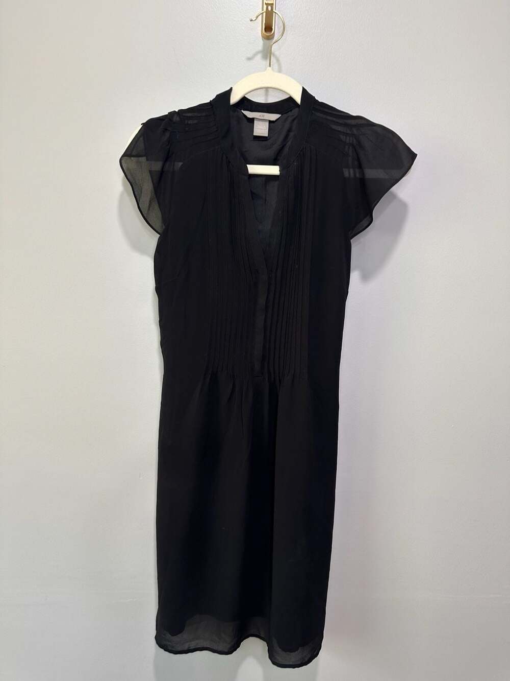 H&M Black Pleated Flutter Sleeve Dress Size 2